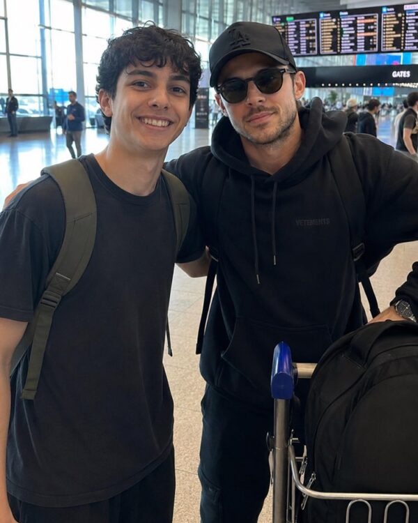 Encuentro Sorpresa con un Famoso en el Aeropuerto