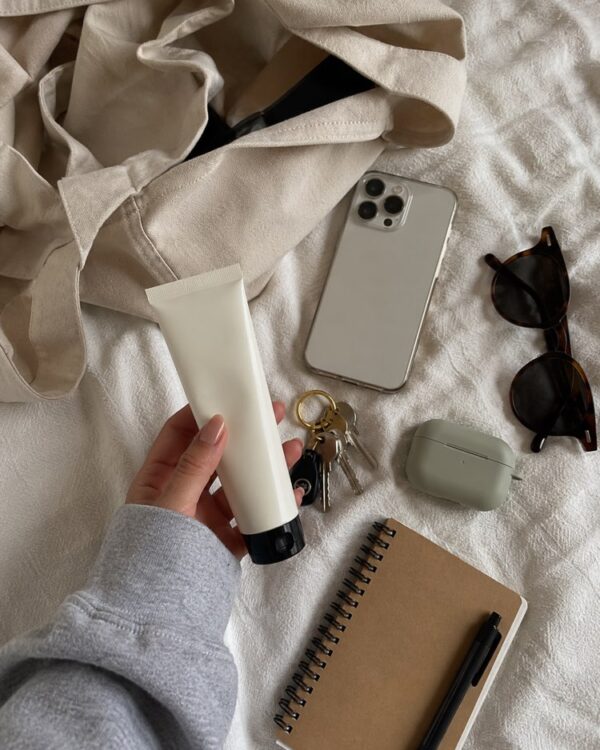 Dans Mon Sac en Photo Flat Lay
