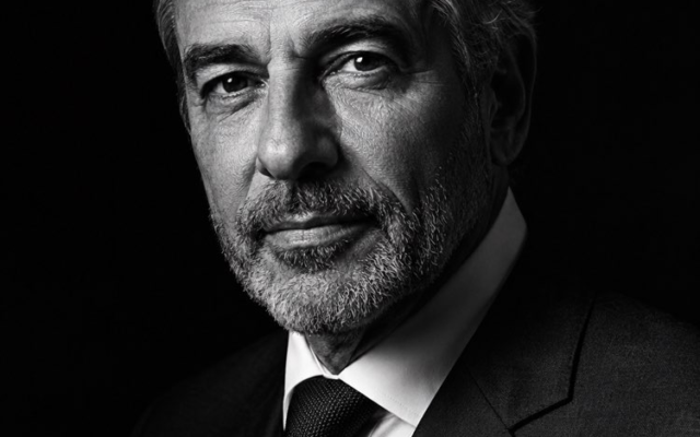 Retrato Executivo em Preto e Branco