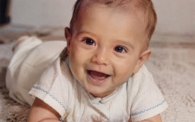 Restaurar Foto de Bebê e Infância com IA